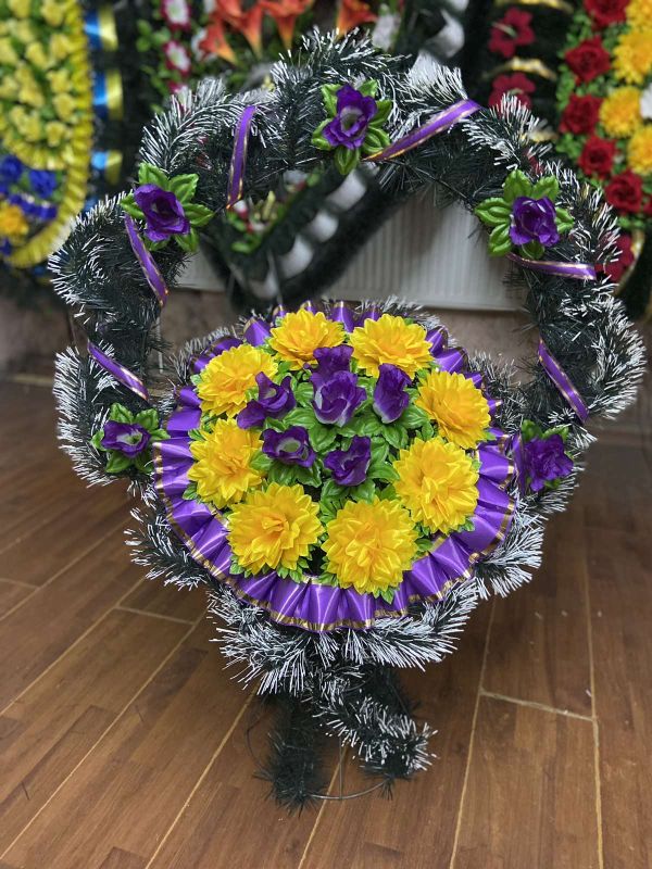 Ритуальні  товари Корзина 403 Георгіна