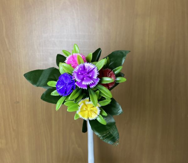 Гвоздика пластик VV00016510010