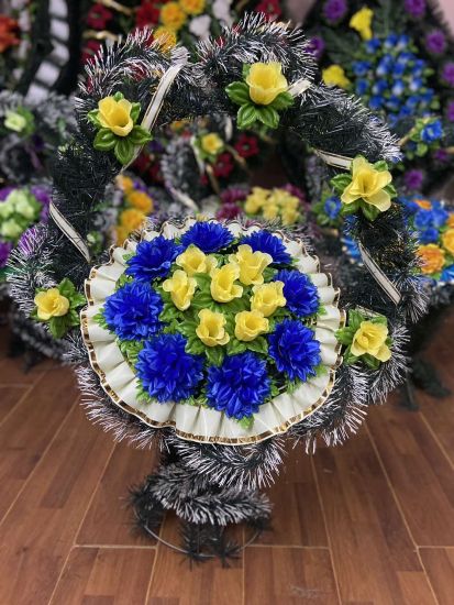Ритуальні  товари Корзина 403 Георгіна