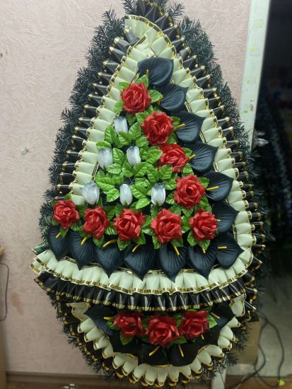 Ритуальні товари Вінок 203-3 $170-80 см